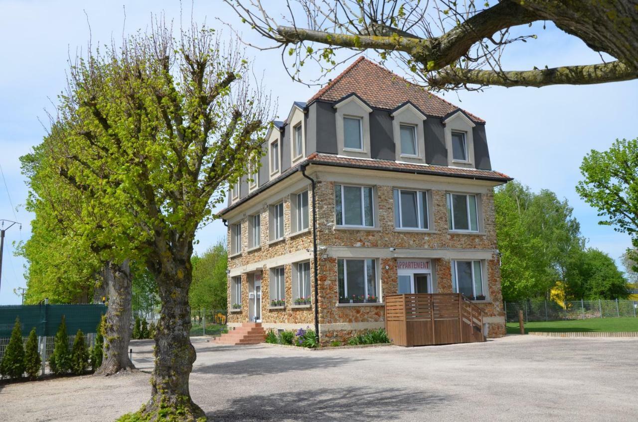 Country House Reem Pommeuse Esterno foto