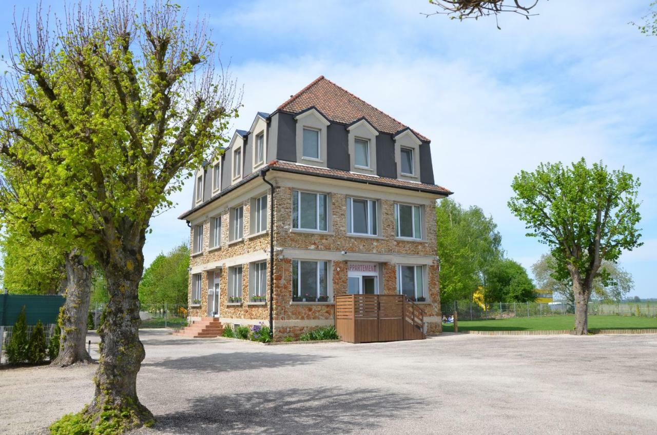 Country House Reem Pommeuse Esterno foto