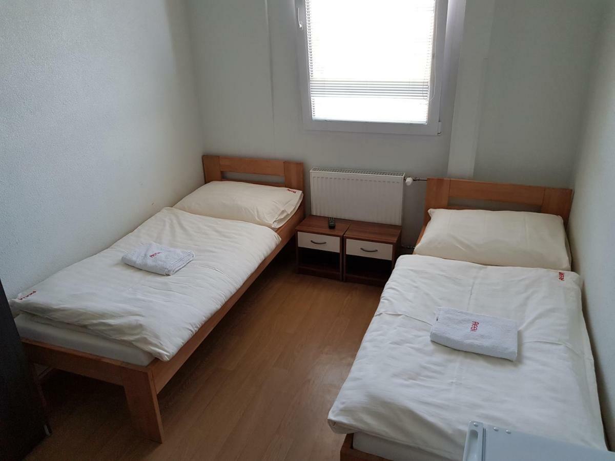 Country House Reem Pommeuse Esterno foto