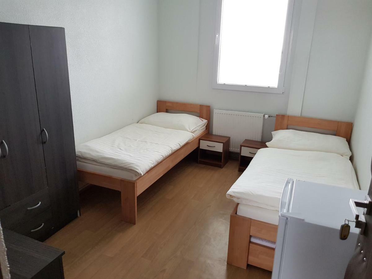 Country House Reem Pommeuse Esterno foto