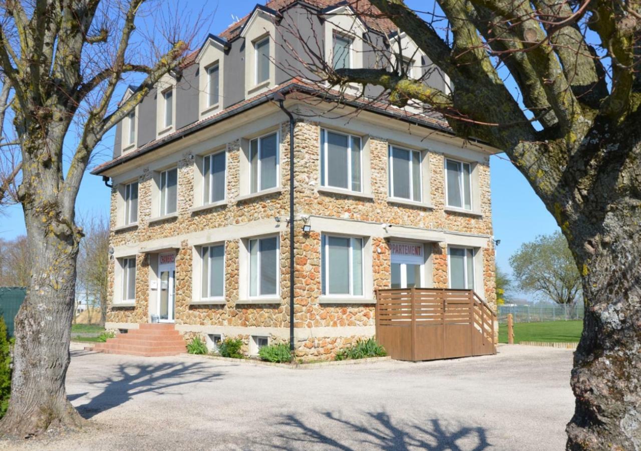 Country House Reem Pommeuse Esterno foto