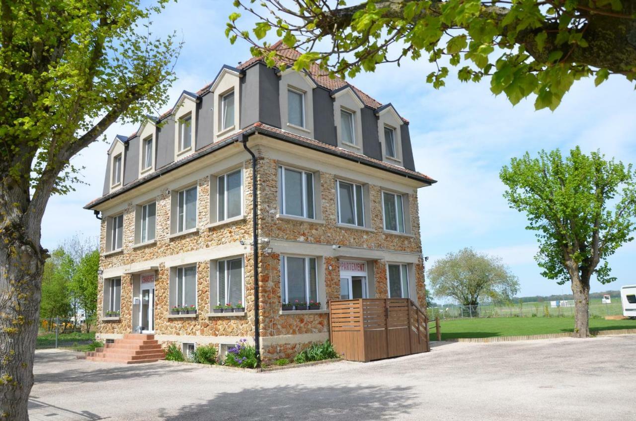 Country House Reem Pommeuse Esterno foto